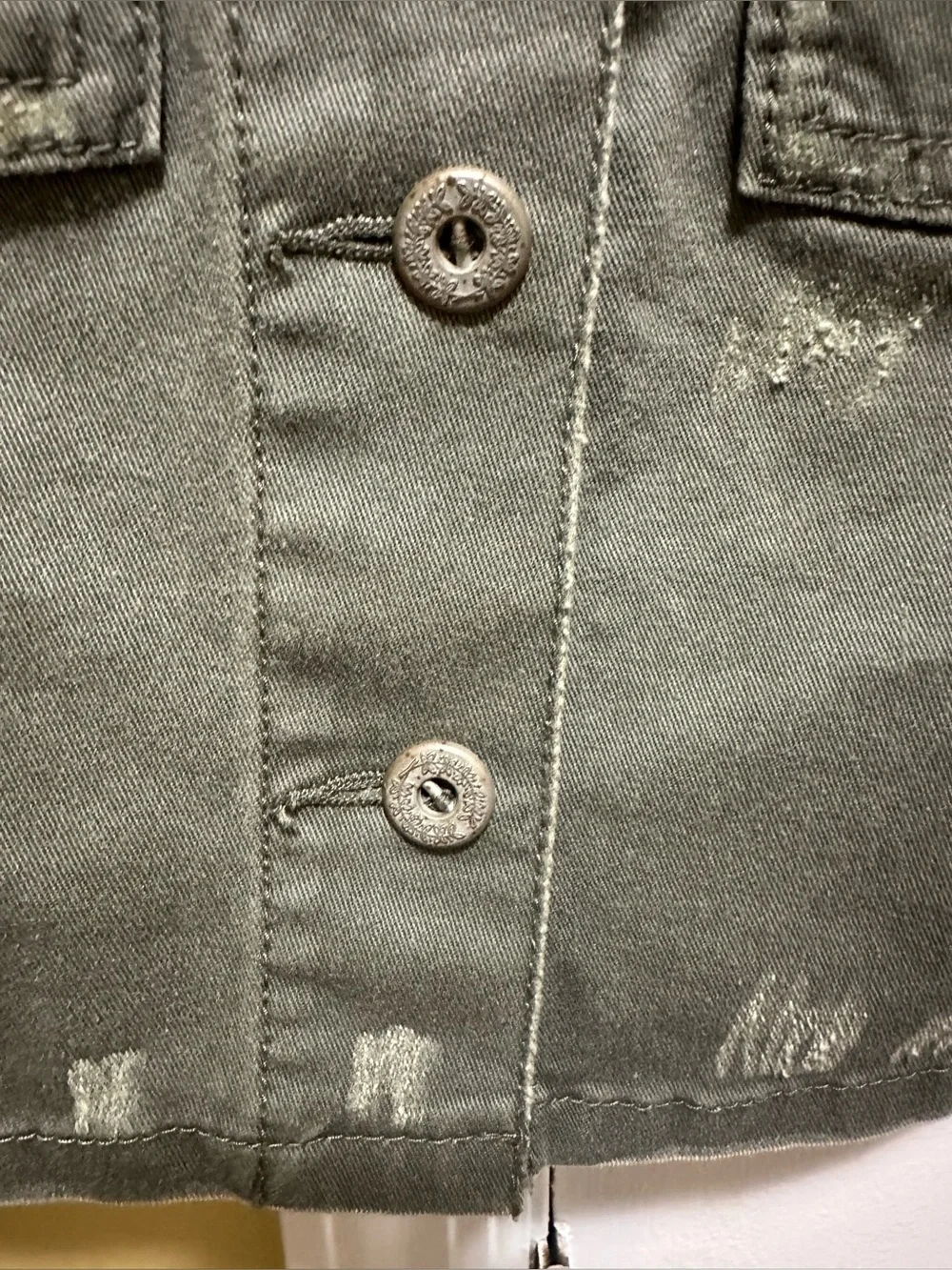 Free People LOU Olive Green/Black Accent Distressed Military Denim Jacket (XS) - Picture 6 of 12